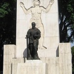 Estatua de Pedro de Mendoza en el Parque Lezama de Buenos Aires